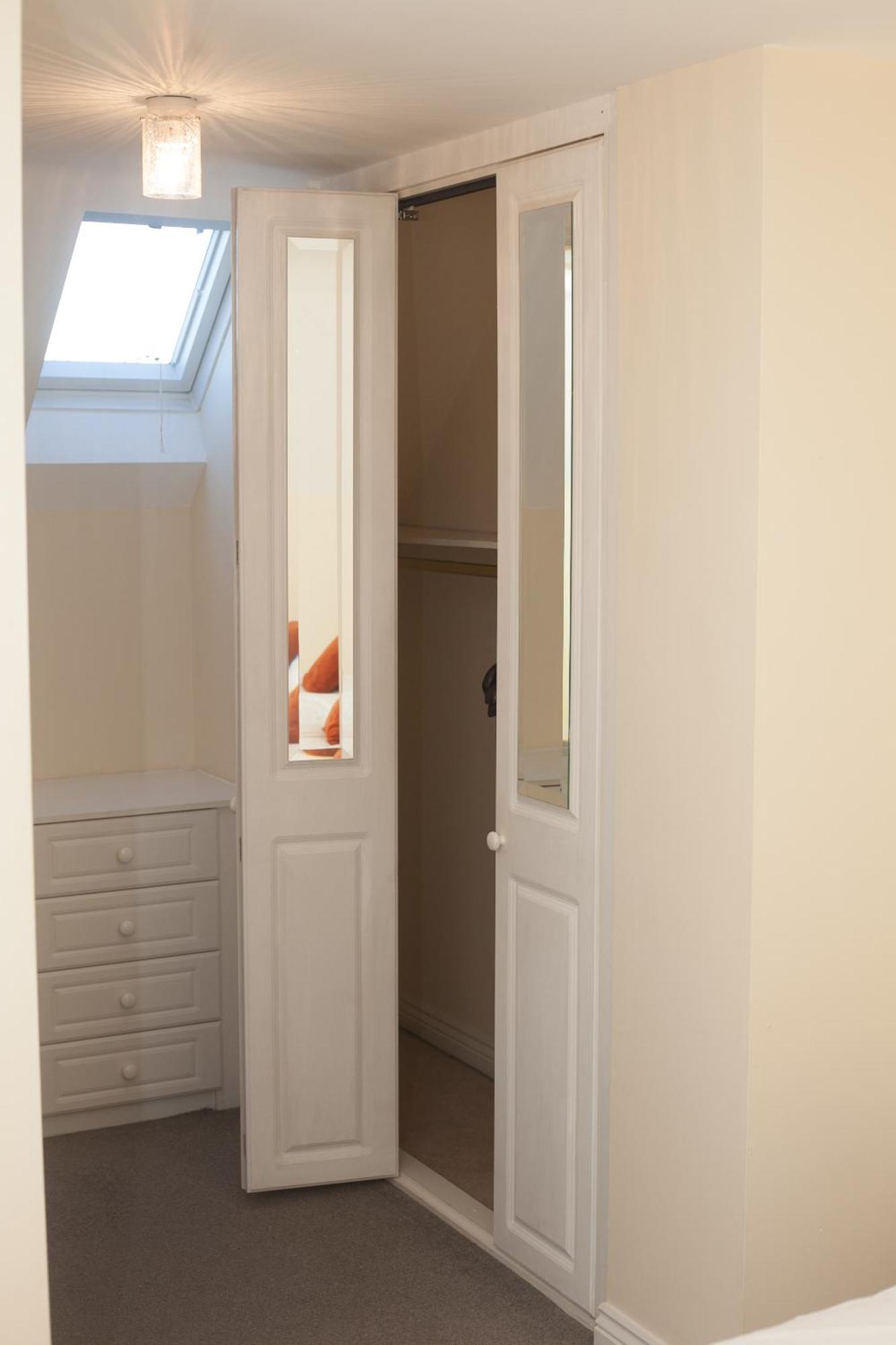 Avril Warwickshire Home Stay Нанитон Экстерьер фото