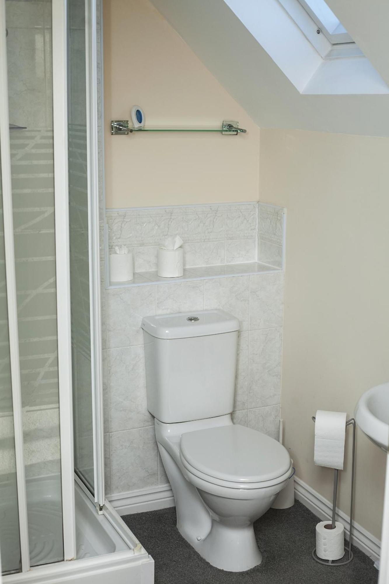 Avril Warwickshire Home Stay Нанитон Экстерьер фото